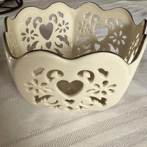 Beautiful Lenox Bowl